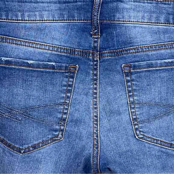 Size 6 Aeropostale Blue Distressed Denim Shorts Cuffed Stretch Western - Picture 5 of 11